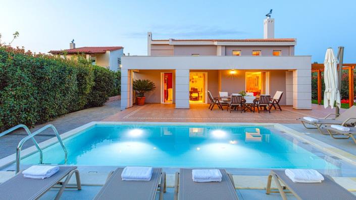 Image No.3-4 Bed Villa for sale