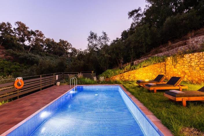 Image No.3-2 Bed Villa for sale