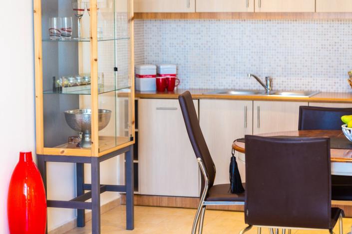 Image No.9-3 Bed House for sale