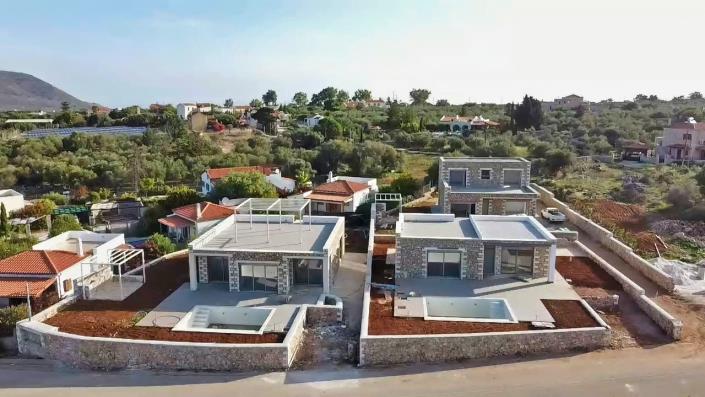 Image No.1-2 Bed Villa for sale