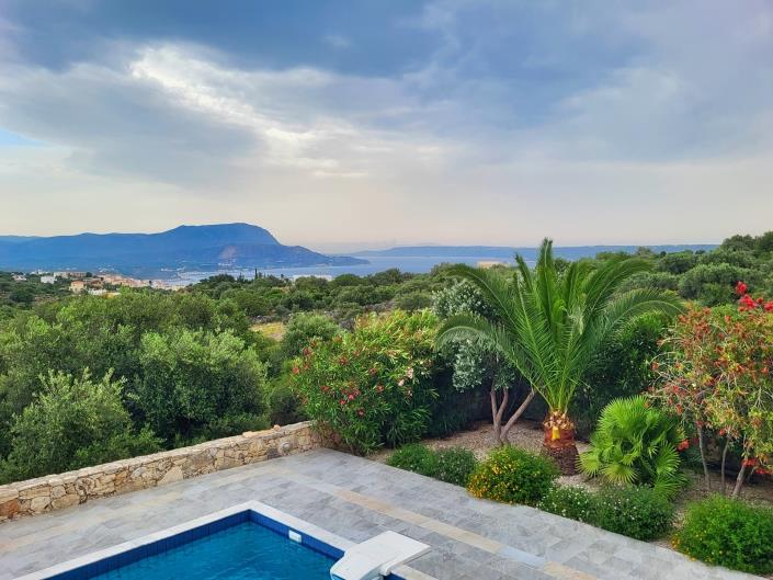 Image No.38-5 Bed Villa for sale