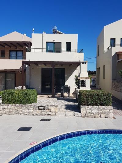 Image No.1-2 Bed Townhouse for sale