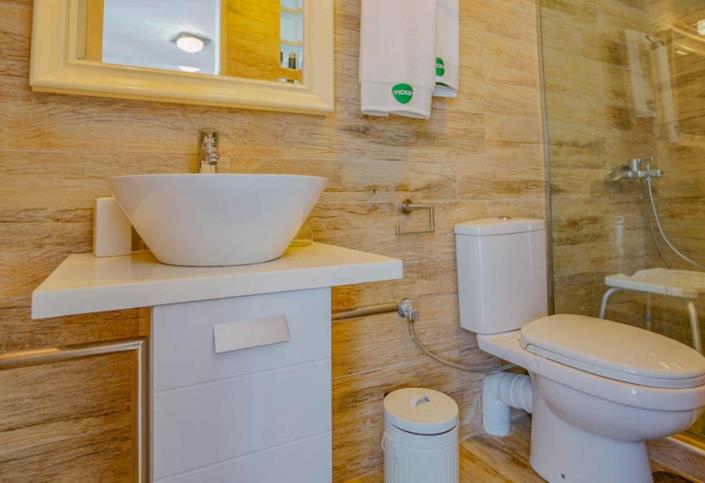 Image No.16-4 Bed House for sale