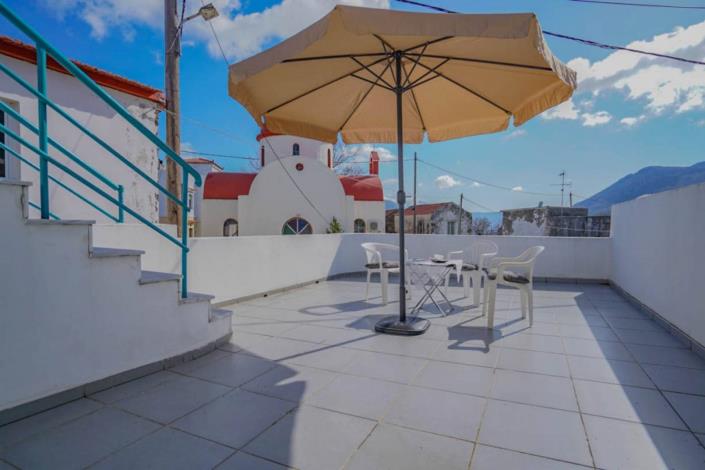 Image No.20-4 Bed House for sale