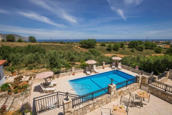 Image No.3-Villa de 5 chambres à vendre à Georgioupoli