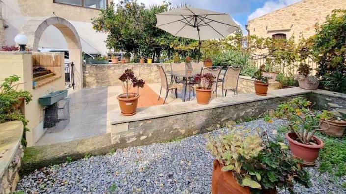 Image No.3-Maison de 5 chambres à vendre à Rethymnon