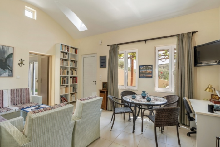 Image No.5-3 Bed House for sale