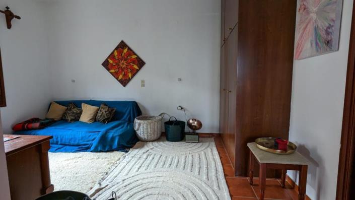 Image No.8-2 Bed House for sale