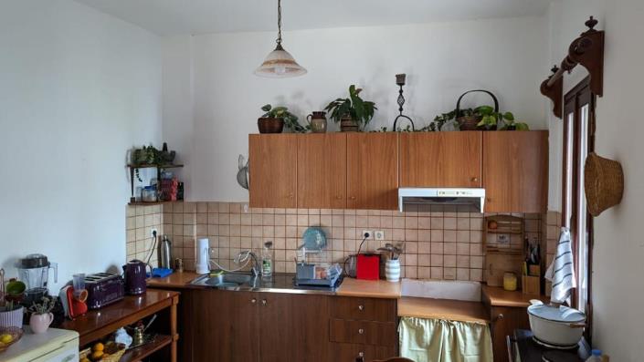 Image No.9-2 Bed House for sale