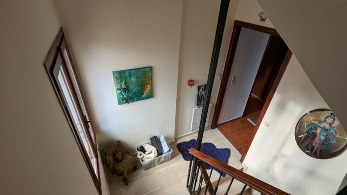 Image No.11-2 Bed House for sale