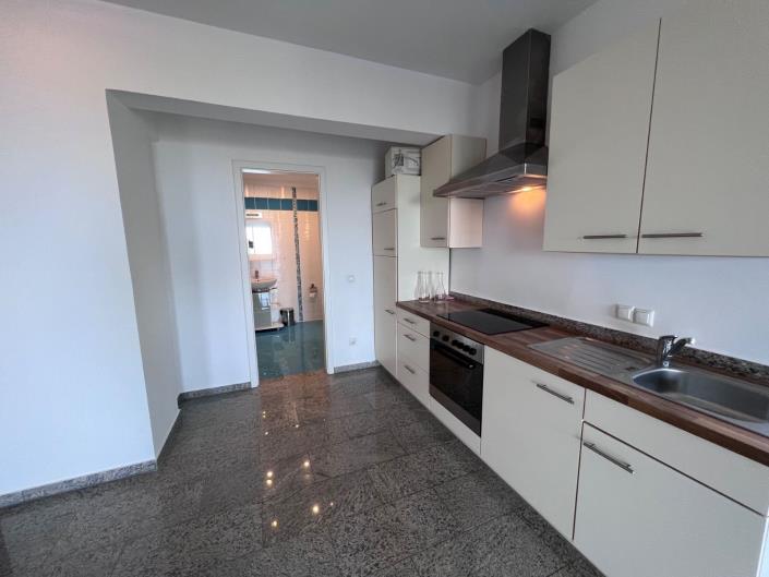 Image No.24-6 Bed Villa for sale