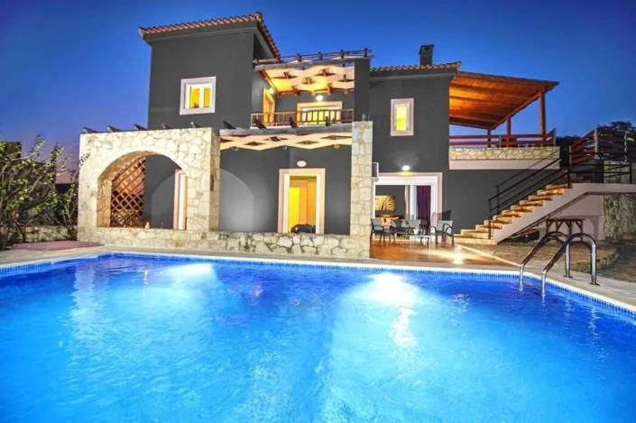 Image No.1-3 Bed Villa for sale