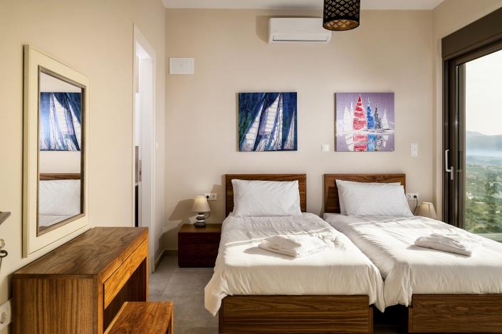 Image No.54-4 Bed Villa for sale