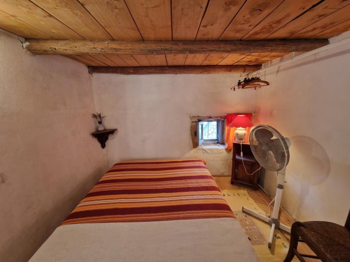 Image No.16-2 Bed House for sale