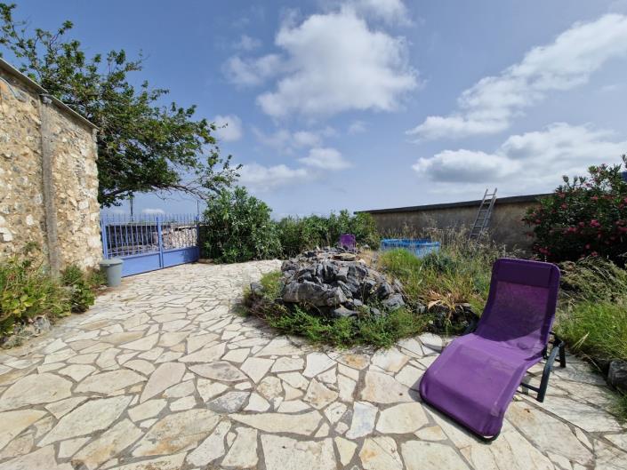 Image No.28-2 Bed House for sale