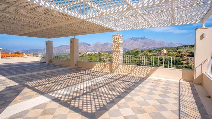 Image No.2-5 Bed Villa for sale