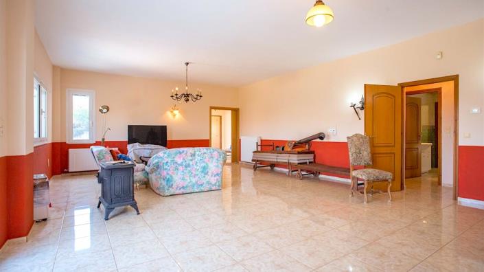 Image No.9-5 Bed Villa for sale