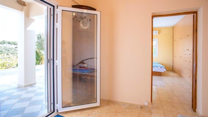 Image No.36-5 Bed Villa for sale