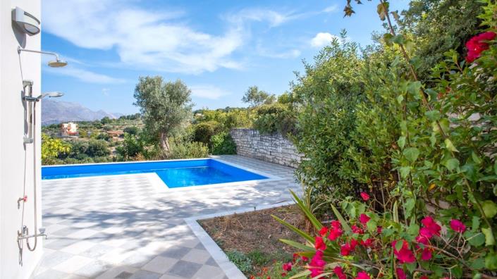 Image No.45-5 Bed Villa for sale