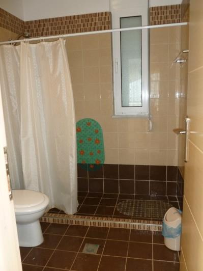 Image No.12-Villa de 3 chambres à vendre à Kambia