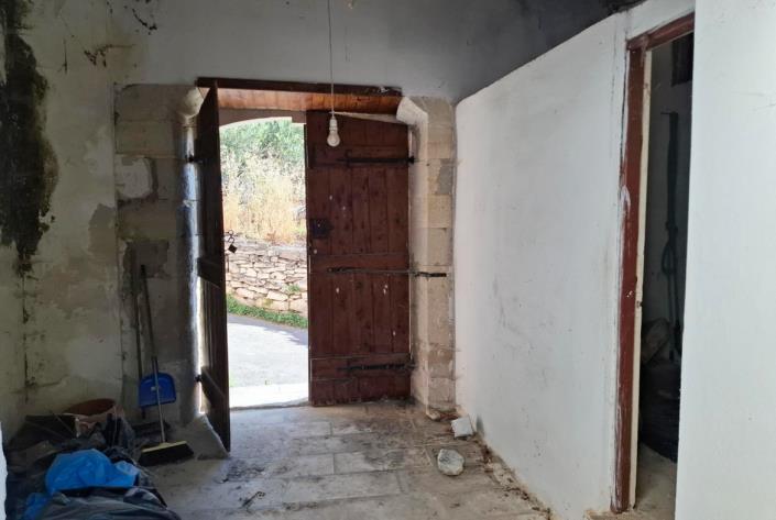 Image No.9-4 Bed House for sale