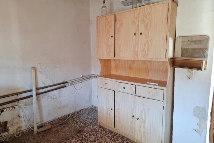 Image No.14-4 Bed House for sale