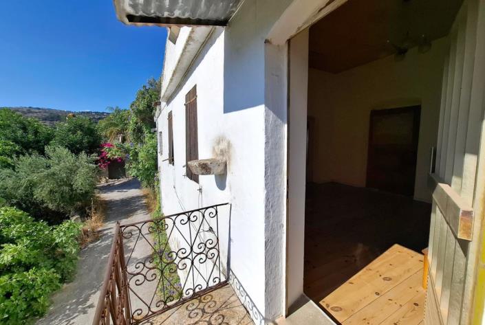 Image No.22-4 Bed House for sale