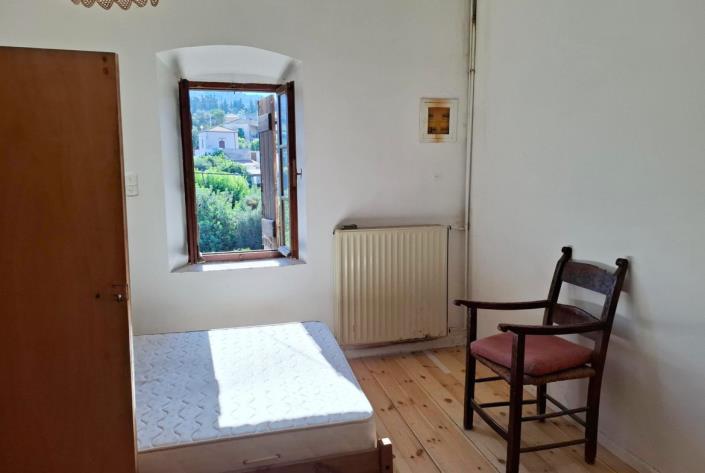 Image No.26-4 Bed House for sale