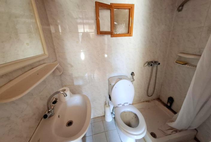 Image No.28-4 Bed House for sale