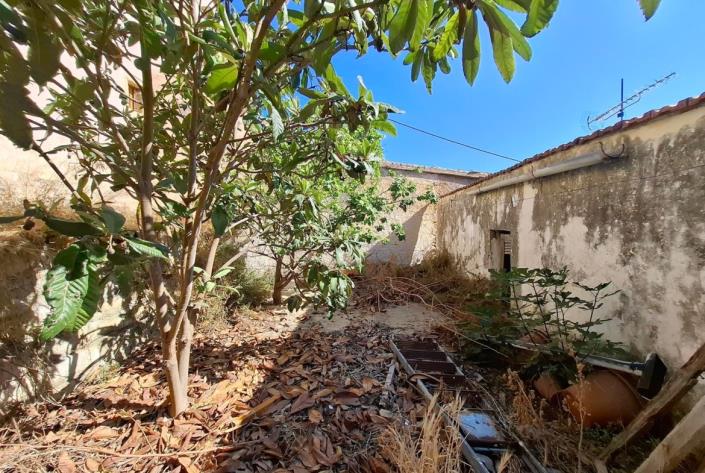 Image No.33-4 Bed House for sale