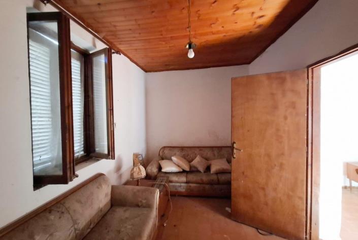 Image No.38-4 Bed House for sale