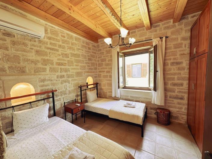 Image No.11-3 Bed Villa for sale