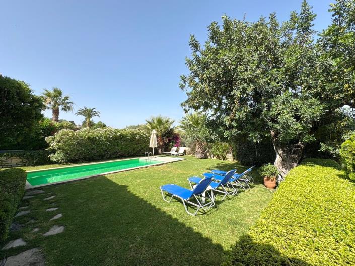 Image No.18-3 Bed Villa for sale