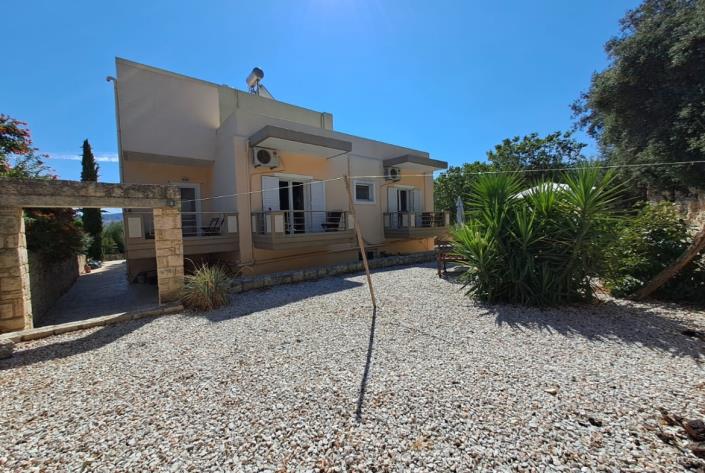 Image No.1-4 Bed Villa for sale