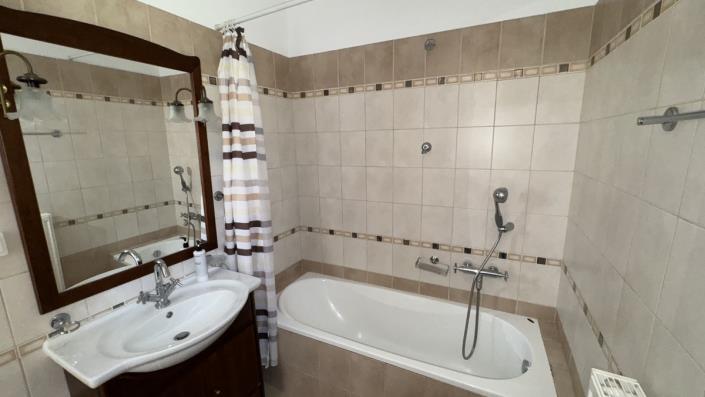 Image No.36-Villa de 5 chambres à vendre à Kournas