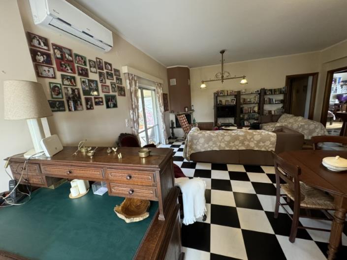 Image No.19-3 Bed House for sale