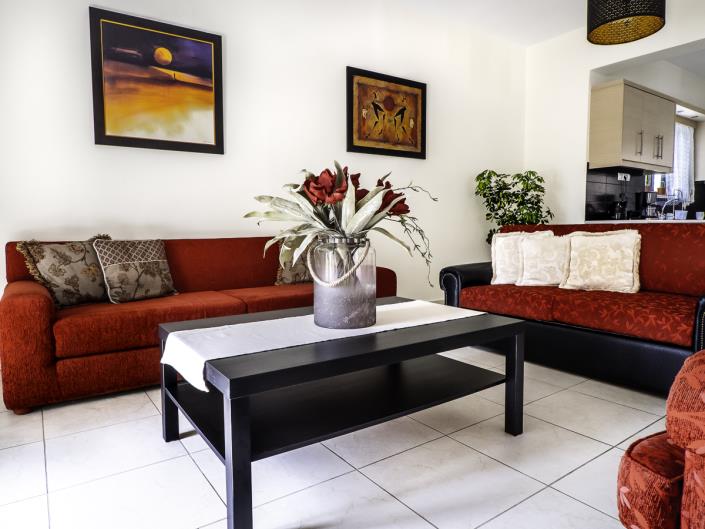 Image No.7-3 Bed Maisonette for sale