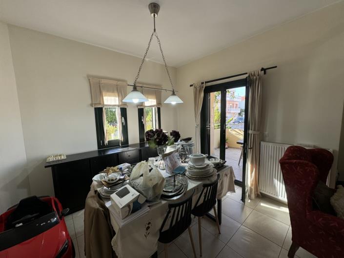 Image No.22-3 Bed Maisonette for sale