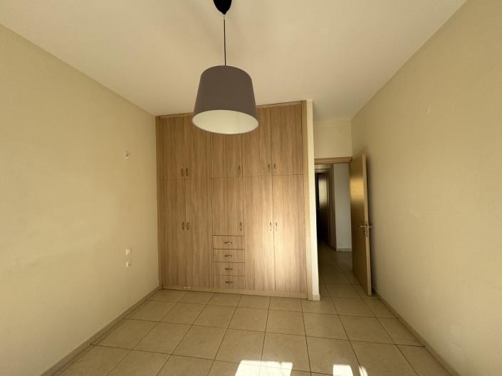 Image No.27-3 Bed Maisonette for sale