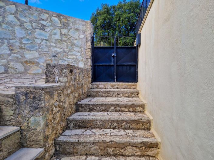 Image No.6-4 Bed Villa for sale