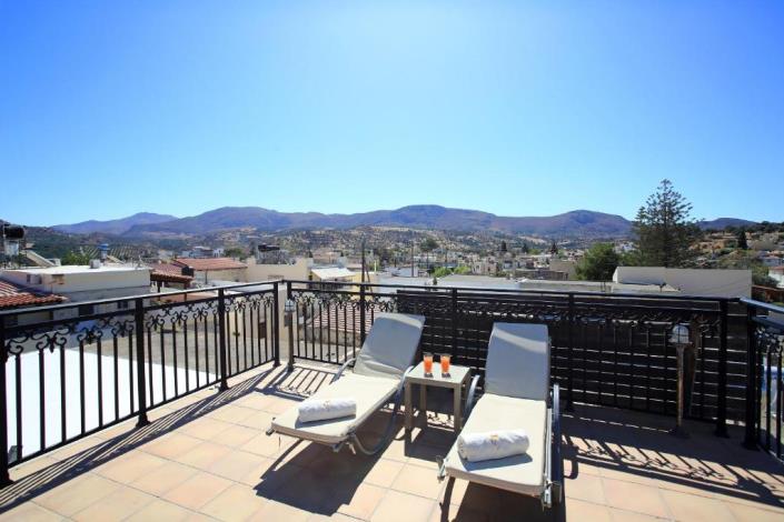 Image No.2-2 Bed House for sale