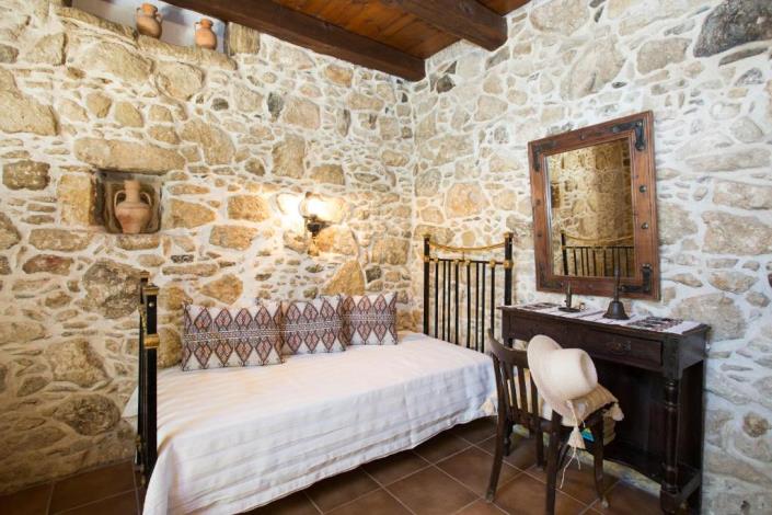 Image No.15-2 Bed House for sale