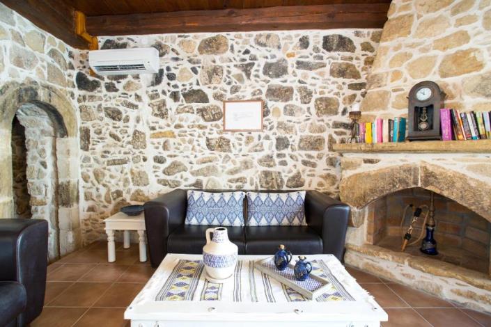 Image No.20-2 Bed House for sale