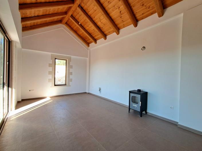 Image No.8-2 Bed Villa for sale