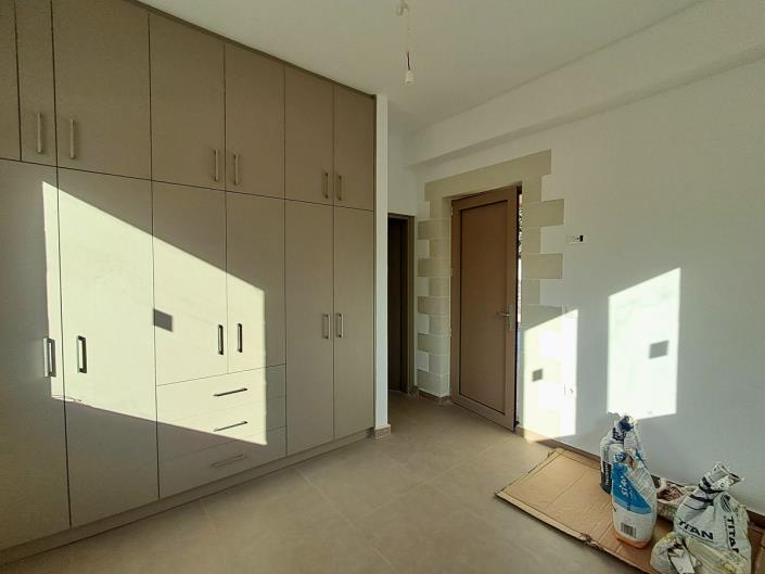 Image No.18-2 Bed Villa for sale