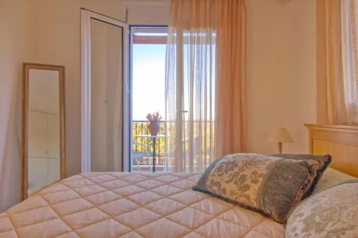 Image No.11-4 Bed Villa for sale