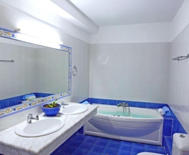 Image No.13-Villa for sale