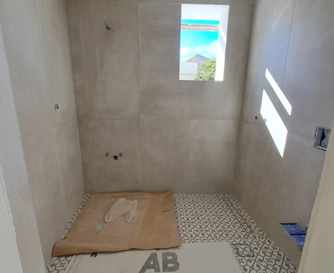 Image No.12-3 Bed House for sale