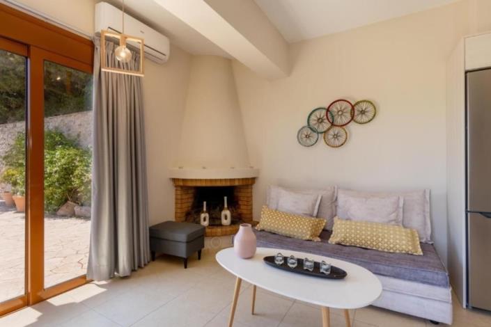 Image No.6-2 Bed Villa for sale