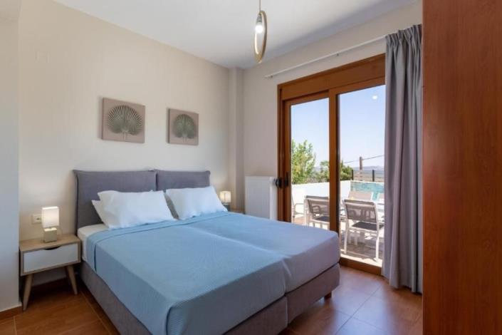 Image No.9-2 Bed Villa for sale